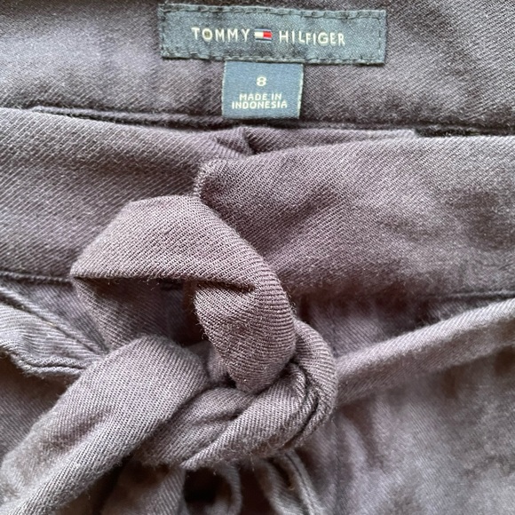 Tommy Hilfiger Shorts - Picture 3 of 4